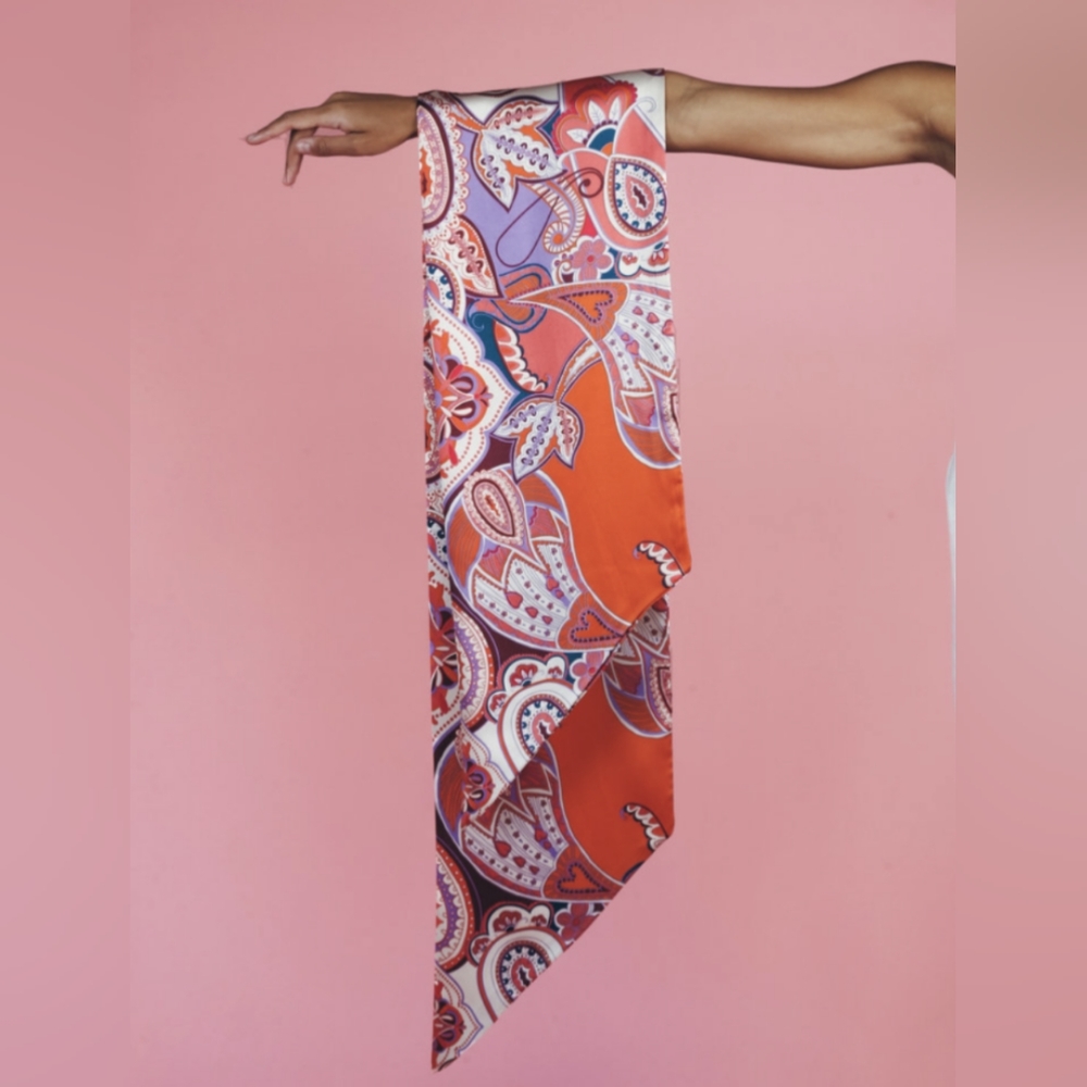 Neck scarf by Powder Design Inc.